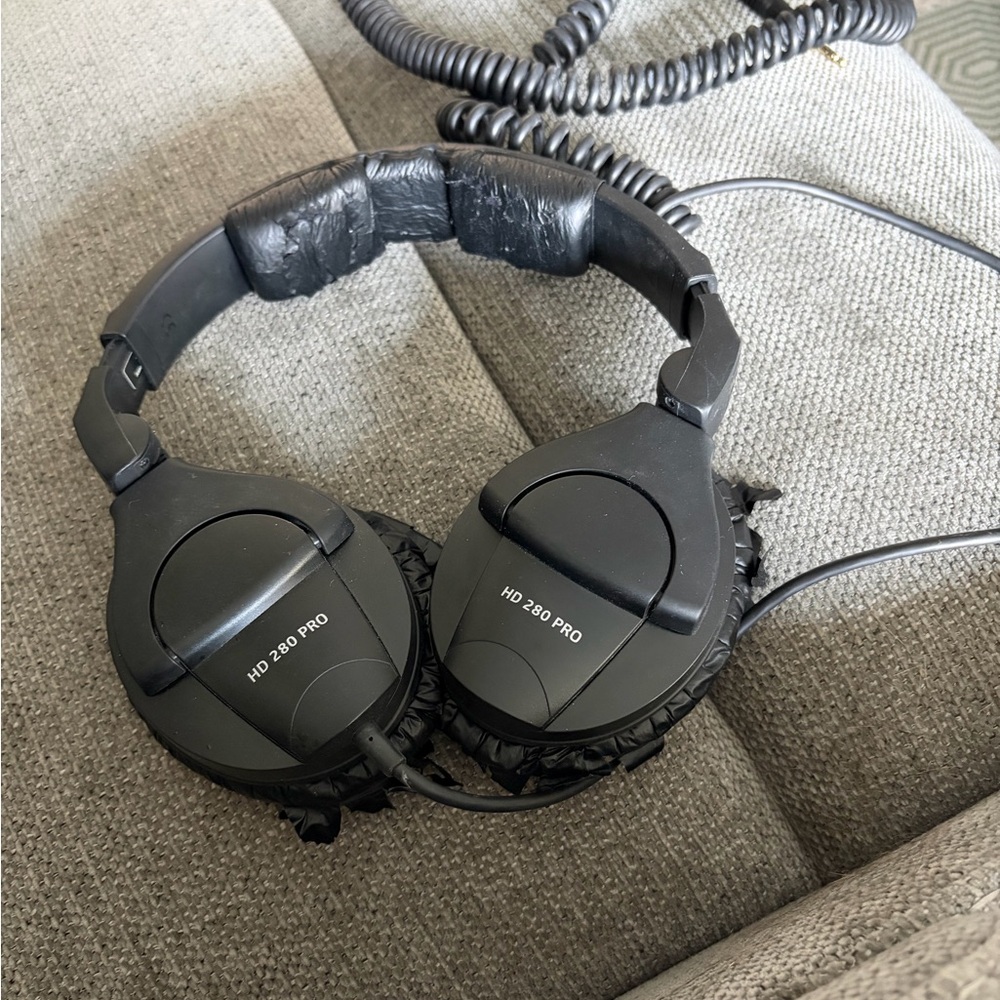 Sennheiser HD 280 PRO Over-Ear Headphones - Black